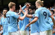 Manchester City franchit une nouvelle étape dans le titre de Premier League après avoir battu Leeds