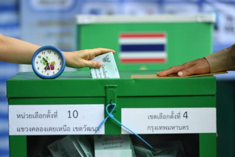 Les Thaïlandais sont allés aux urnes