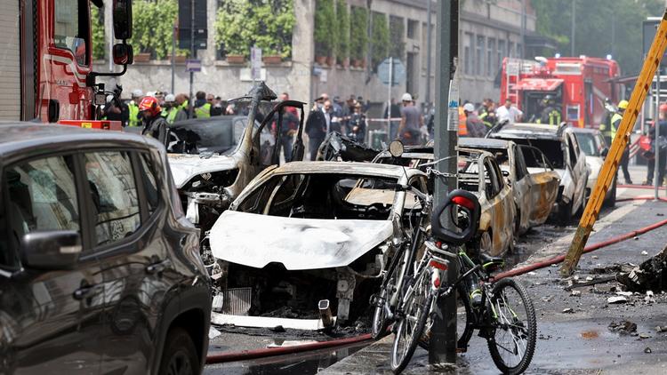 Italie : Une forte explosion à Milan causée par un camion avec des bouteilles d'oxygène