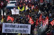 Colère contre Macron, escalade des manifestations de la Journée internationale des travailleurs en France