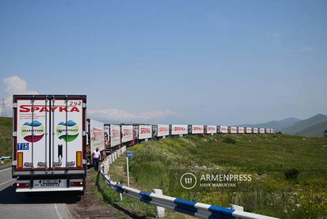 La République d'Azerbaïdjan a bloqué le passage du fret humanitaire de l'Arménie au Karabakh