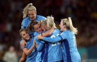 L'Angleterre stupéfie les hôtes australiens pour accéder à sa première finale de la Coupe du Monde Féminine