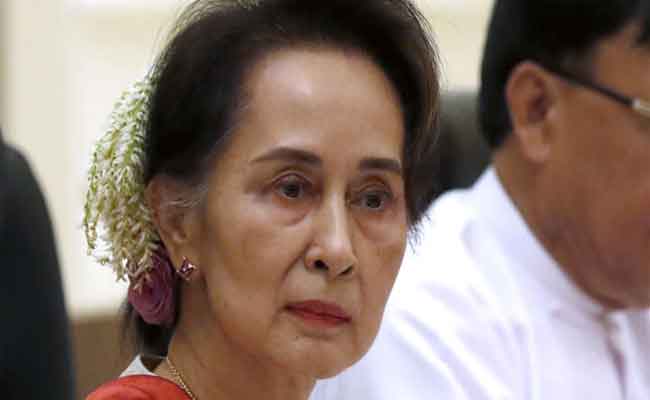 Birmanie : Réduction de la peine de prison d'Aung San Suu Kyi après quelques grâces