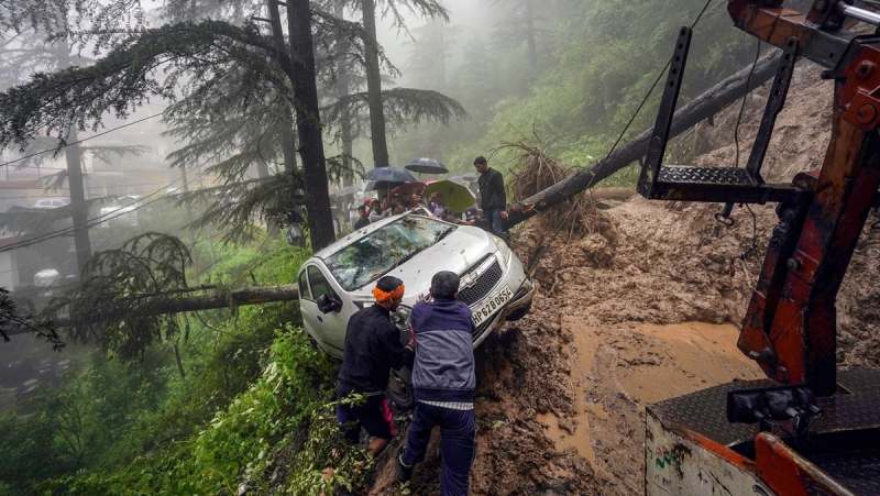 Tragédie en Himachal Pradesh : Près de 50 victimes suite aux fortes pluies ont frappé l'État indien