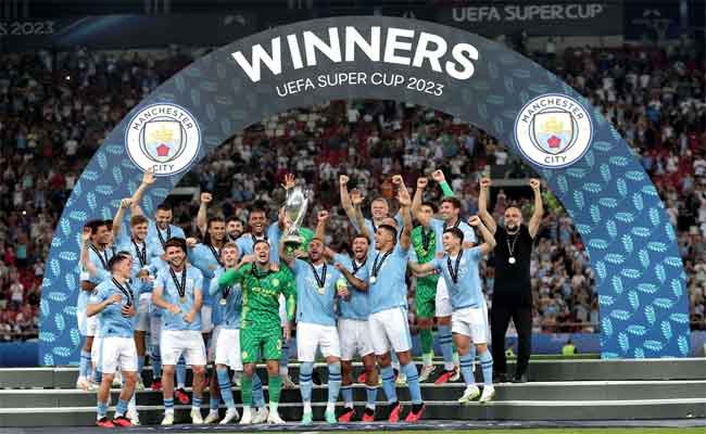 Manchester City célèbre son premier titre en Super Coupe d'Europe