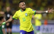 Neymar bat le record de buts de Pelé avec l'équipe nationale brésilienne