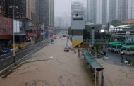 Les pires inondations depuis 140 ans frappent Hong Kong suite à une tempête sans précédent