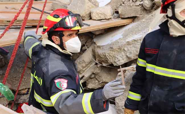 La protection civile algérienne annonce la fin des opérations de sauvetage en Libye