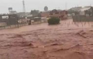 Présidence : L’Algérie envoie huit avions d’aides humanitaires en Libye