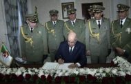 De cette manière, les généraux ont insidieusement instillé la trahison et la perfidie au sein de la population algérienne