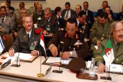 Les généraux concluent des accords d'armement et de gaz avec Israël et accusent les pays voisins de trahison