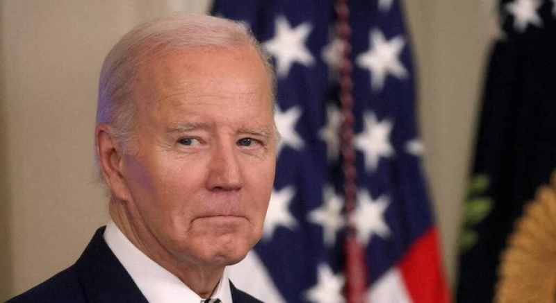 Biden signe un décret pour encadrer le développement technologique