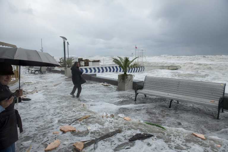 Une Tempête dévastatrice frappe le sud de la Russie, faisant des ravages mortels et d'importants dégâts