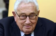 Diplomate ou Criminel de Guerre : Henry Kissinger, une Vie de 100 Ans