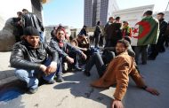 Générations d'Algérie : Les jeunes ont choisi la drogue et le suicide, tandis que les jeunes femmes ont opté pour la prostitution