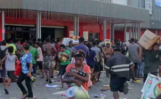 La Papouasie -Nouvelle-Guinée : 15 victimes au fil d'une grève de la police