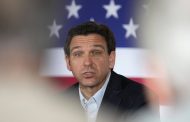 Le gouverneur de Floride, Ron DeSantis, se retire de la course à l'investiture présidentielle du Parti républicain et cède la place à Trump