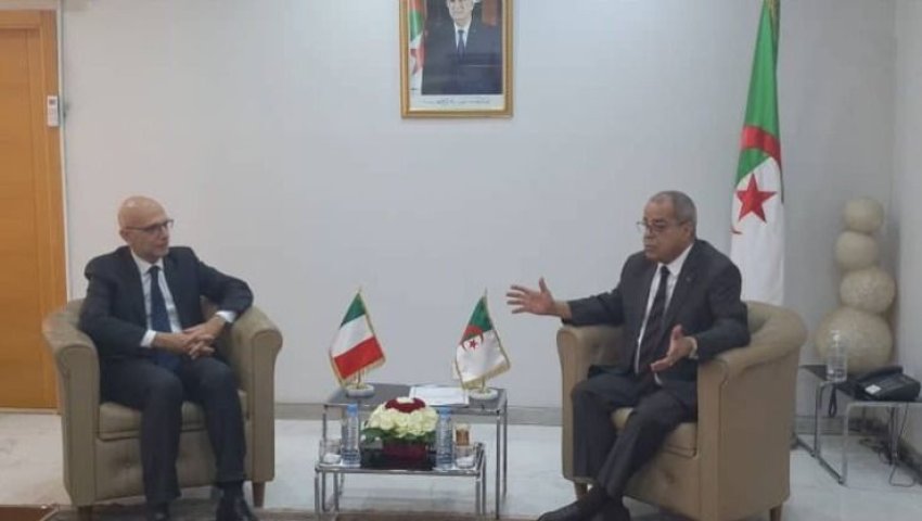 Les dessous de la réunion entre Ali Aoun et l'ambassadeur italien