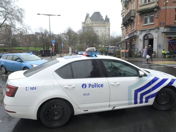 Arrestation d'un Homme armé d'une Kalachnikov à Bruxelles : Incertitudes sur sa connexion avec la fusillade mortelle
