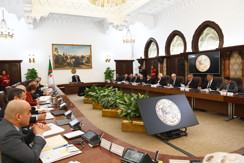 Réunion du conseil des ministres sous la présidence d’Abdelmadjid Tebboune : Orientations et décisions