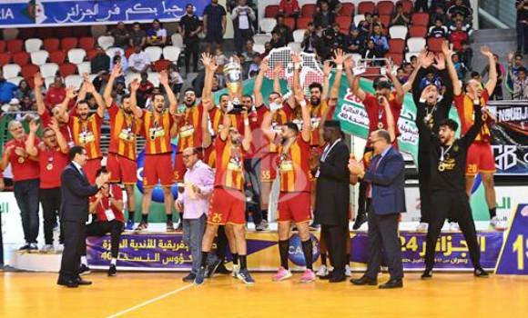 L'ES Tunis remporte le Championnat d’Afrique masculin des clubs vainqueurs de coupes