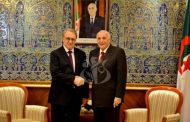 Le ministre algérien des affaires étrangères accueille son homologue russe