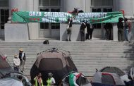 Conflit Israélo-Palestinien : Étudiants américains confrontés à la répression policière sur les campus