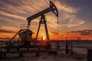 La montée des prix du pétrole, stimulée par la demande estivale et les perspectives de l'OPEP+