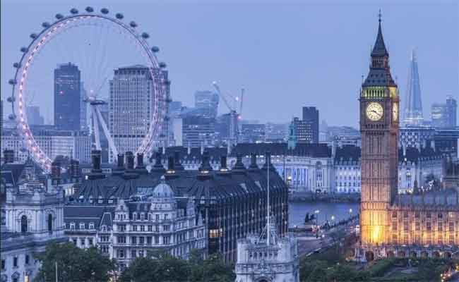 Attaque à l'épée à Londres : Plusieurs blessés et arrestation du suspect