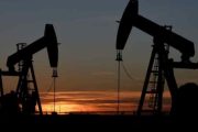 Stabilisation des prix du pétrole suite aux négociations de cessez-le-feu au Moyen-Orient