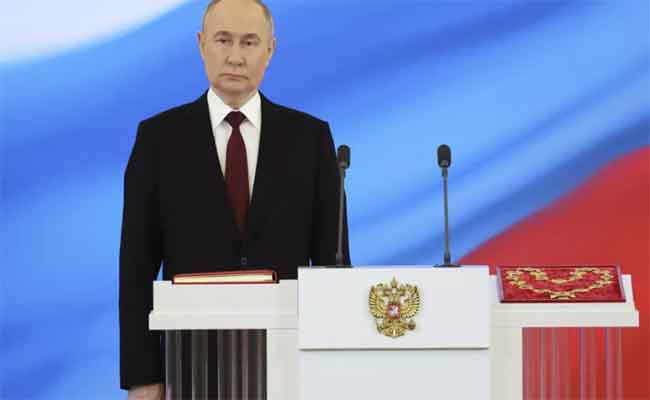 Vladimir Poutine prête serment pour son cinquième mandat avec une promesse de victoire conjointe dans un contexte de conflit avec l'Ukraine et l'OTAN