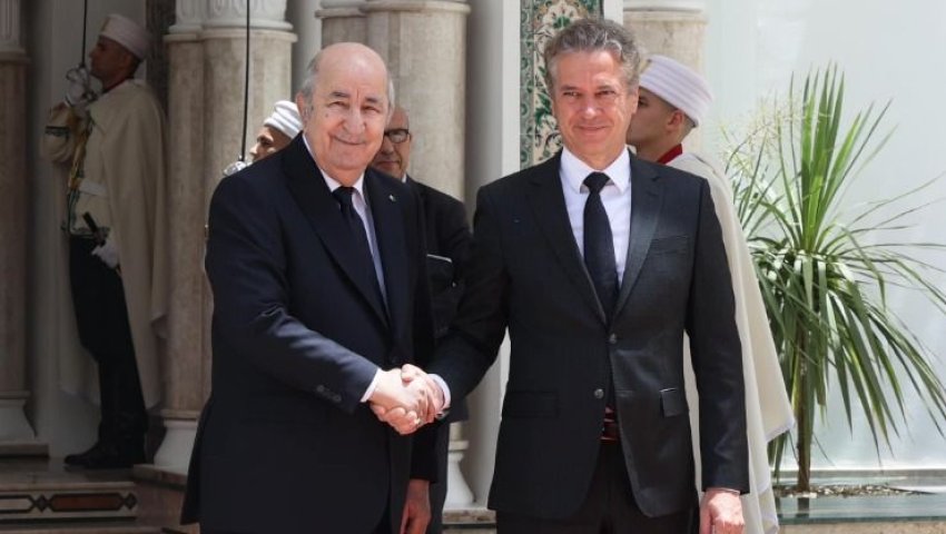 Le président Tebboune reçoit le premier ministre Slovène Robert Golob lors de sa visite officielle en Algérie