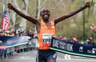 Rhonex Kipruto banni pour dopage : Suspicion sur son record du monde du 10 km et sa médaille de bronze