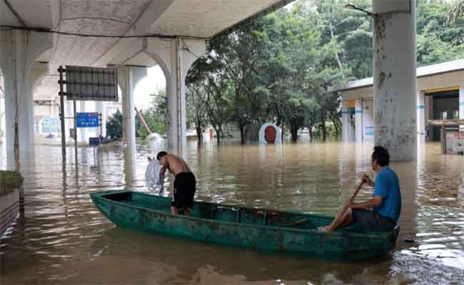 Inondations meurtrières au sud de la Chine menacent des millions de personnes