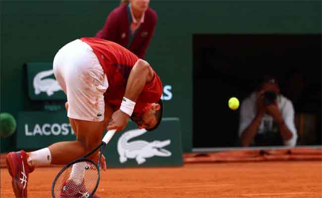 Roland-Garros : Novak Djokovic, blessé, renonce aux quarts de finale