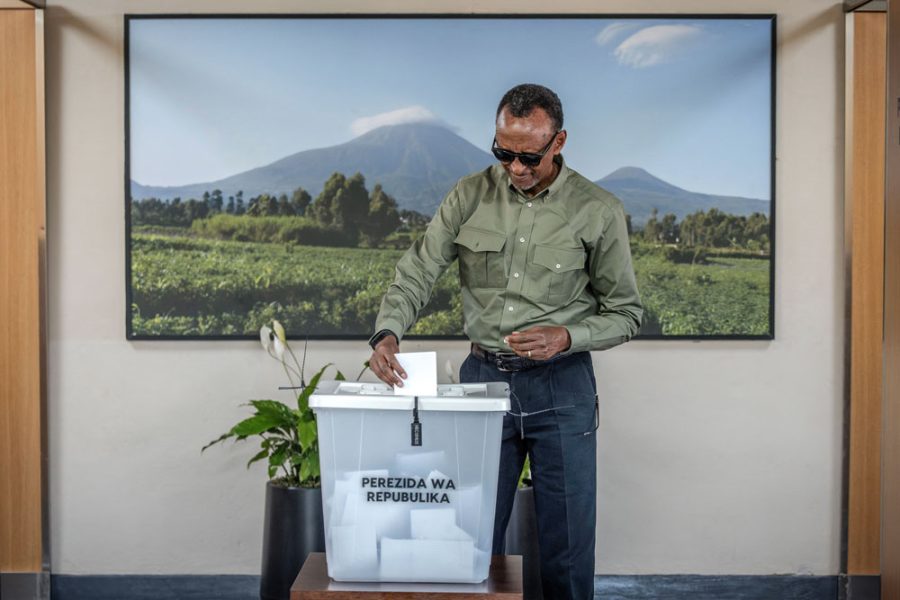 Paul Kagame remporte la Présidentielle avec 99 % des Voix: Quel Avenir pour le Rwanda?