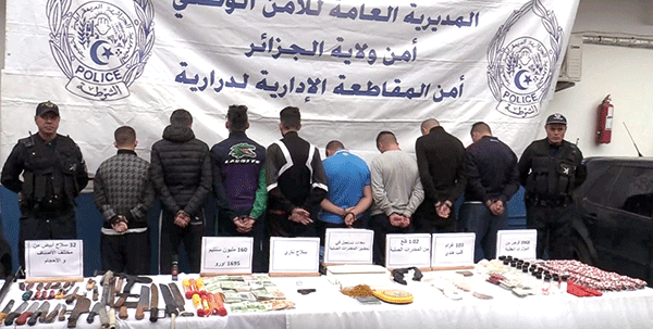 Démantèlement de 2 réseaux de trafic de drogues à Médéa : 8 suspects arrêtés