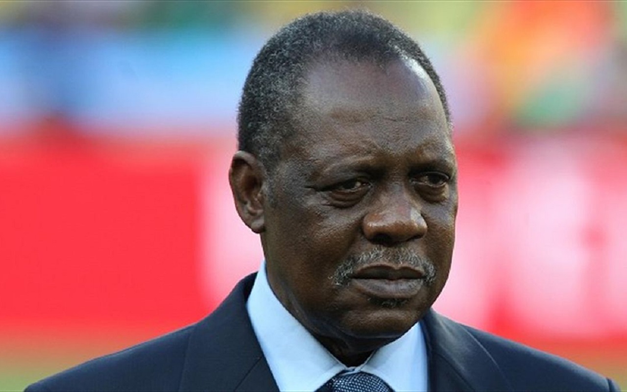 Décès d’Issa Hayatou : Un titan du football africain s’éteint à 77 ans