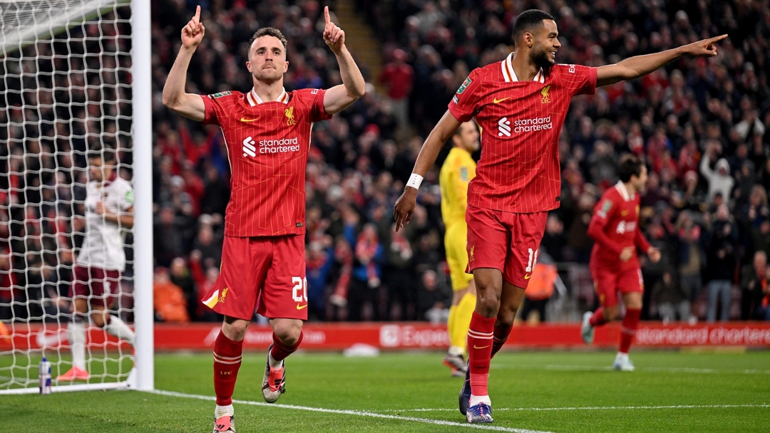 Liverpool 5-1 West Ham : Une démonstration de force pour la défense de la Carabao Cup