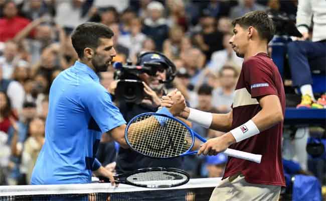 Alexei Popyrin crée la surprise à l'US Open en éliminant Novak Djokovic