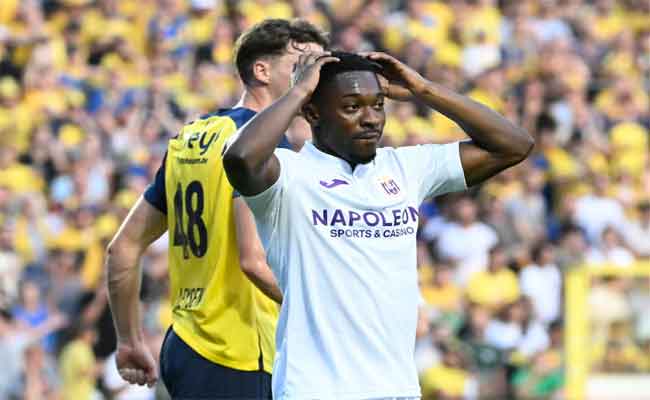 Francis Amuzu Victime d’un Cambriolage pendant le Match contre Westerlo : Un Week-end à Oublier