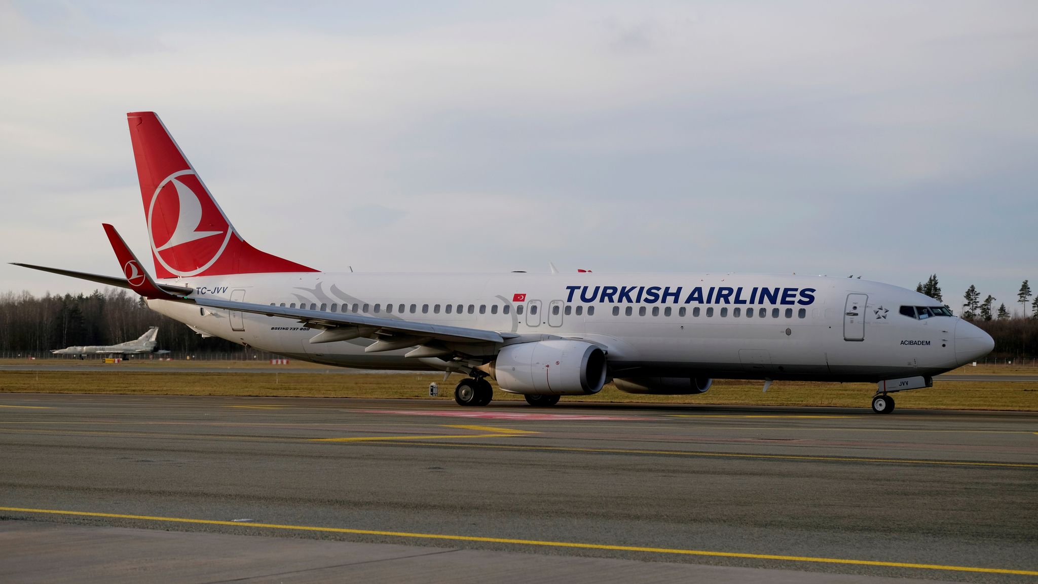 Atterrissage d'urgence après le décès du pilote : un vol Turkish Airlines plongé dans le drame