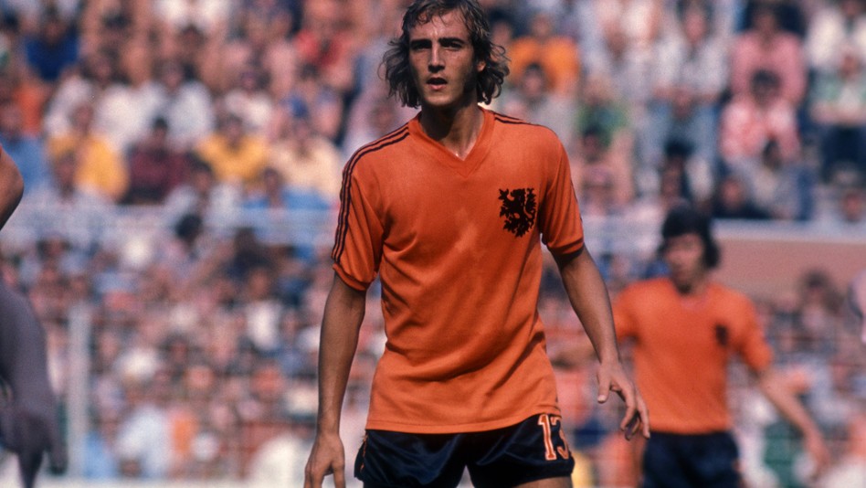 Le Monde du Football en Deuil : Disparition de Johan Neeskens