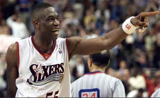 Basketball : décès de Dikembe Mutombo, une légende et un géant humanitaire