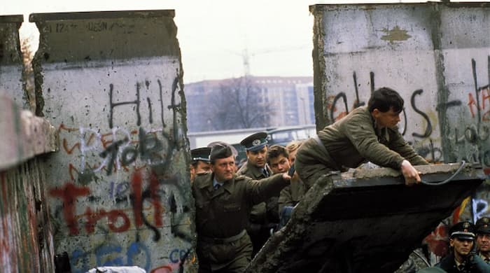 35 ans après la chute du mur de Berlin : Un héritage entre mémoire et divisions modernes