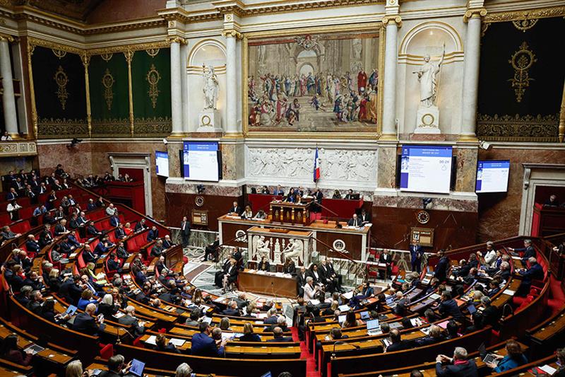 Un Groupe d’Amitié France-Palestine Créé au Parlement Français : Une Décision Symbolique au Cœur des Débats Diplomatiques