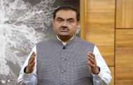 Gautam Adani Accusé de Corruption et de Fraude : Un Scandale International Menace le Conglomérat Indien