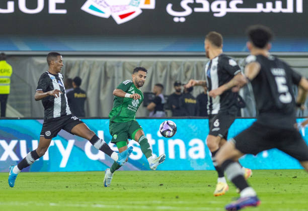 Première passe décisive de Riyad Mahrez en 2025 : Al Ahli s'impose face à Al Shabab (3-2)