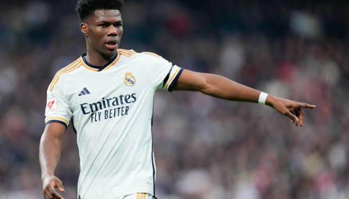 Carlo Ancelotti doute des capacités défensives de Tchouameni, une vente envisagée par le Real Madrid