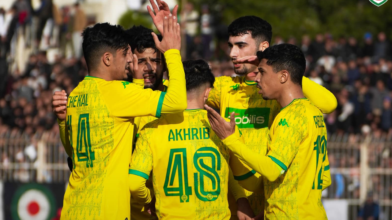 LFP sanctionne la JS Kabylie et l'ASO Chlef après les Incidents de la Coupe d'Algérie